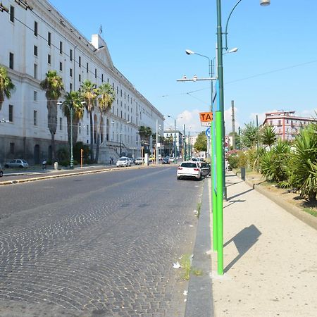 Solemare Musica & Poesia Apartment Naples Luaran gambar